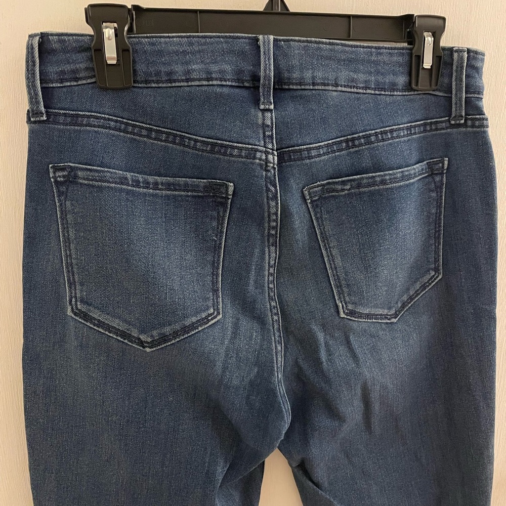 Old Navy Straight Leg High Rise Medium Wash Jeans - Picture 5 of 5